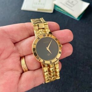 Authentic Gucci Vintage Men's Gold Watch